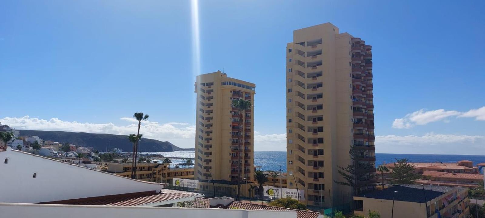 Firstline Apartment Los Cristianos 阿罗纳 外观 照片