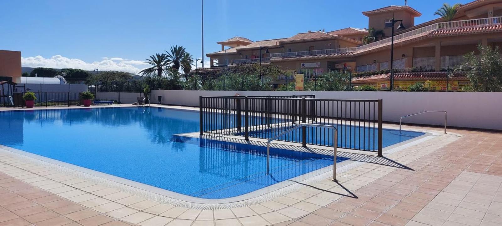 Firstline Apartment Los Cristianos 阿罗纳 外观 照片