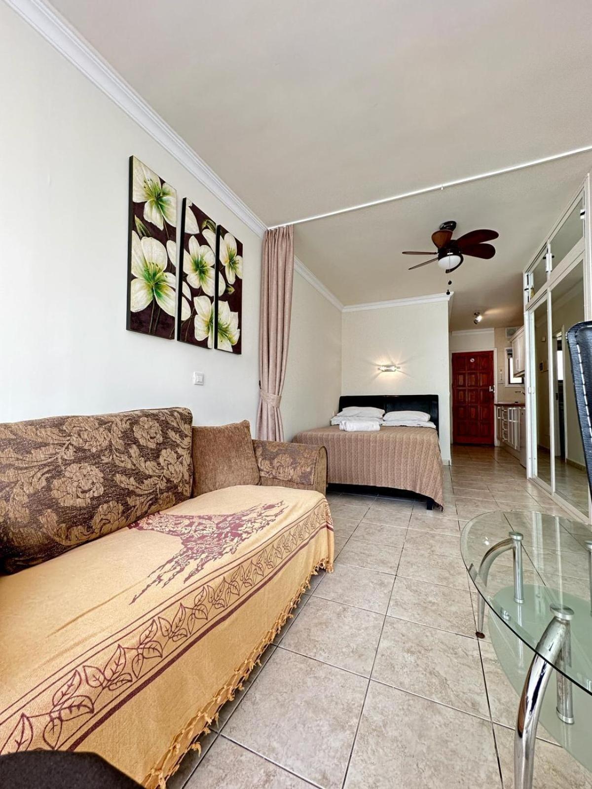 Firstline Apartment Los Cristianos 阿罗纳 外观 照片