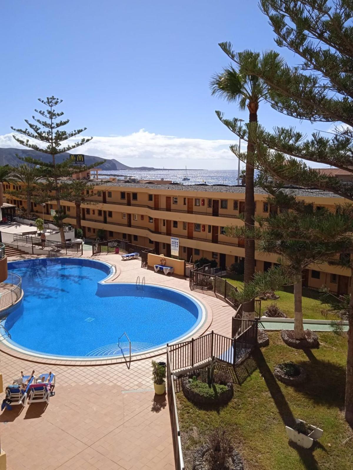 Firstline Apartment Los Cristianos 阿罗纳 外观 照片