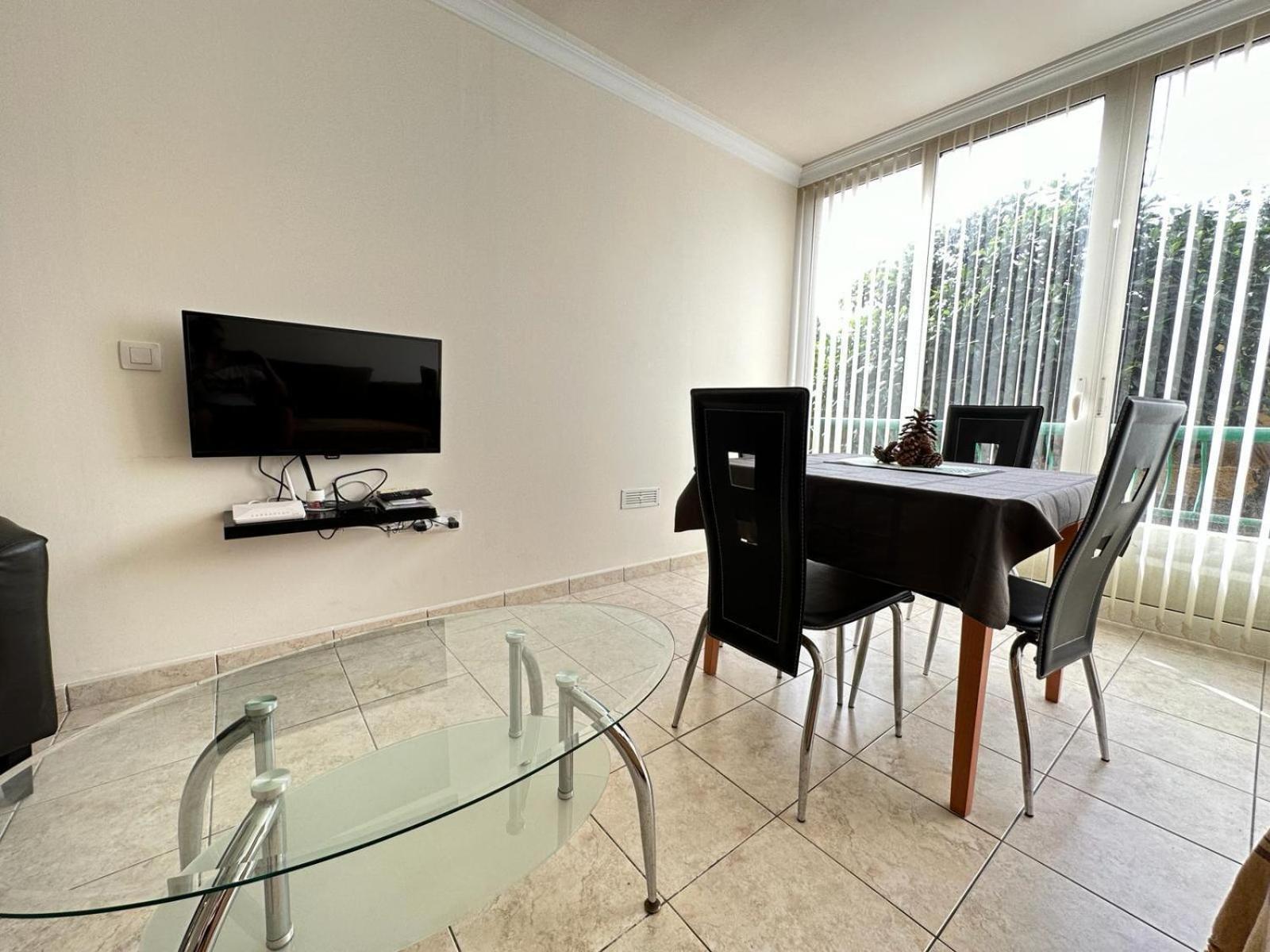 Firstline Apartment Los Cristianos 阿罗纳 外观 照片