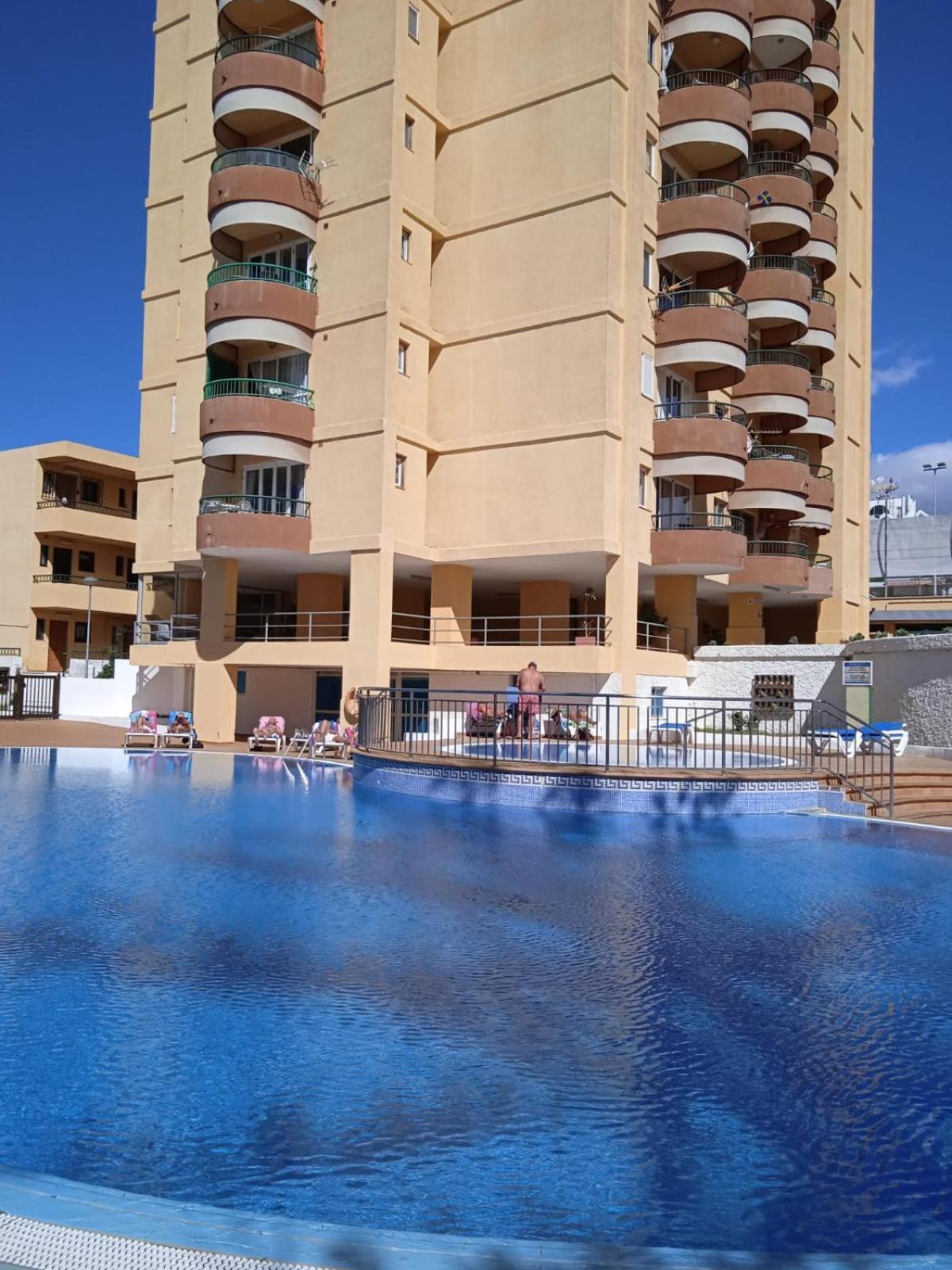 Firstline Apartment Los Cristianos 阿罗纳 外观 照片