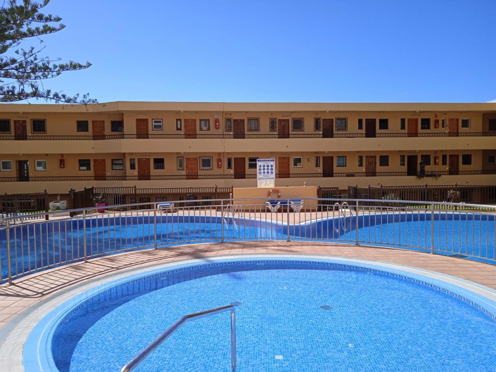 Firstline Apartment Los Cristianos 阿罗纳 外观 照片