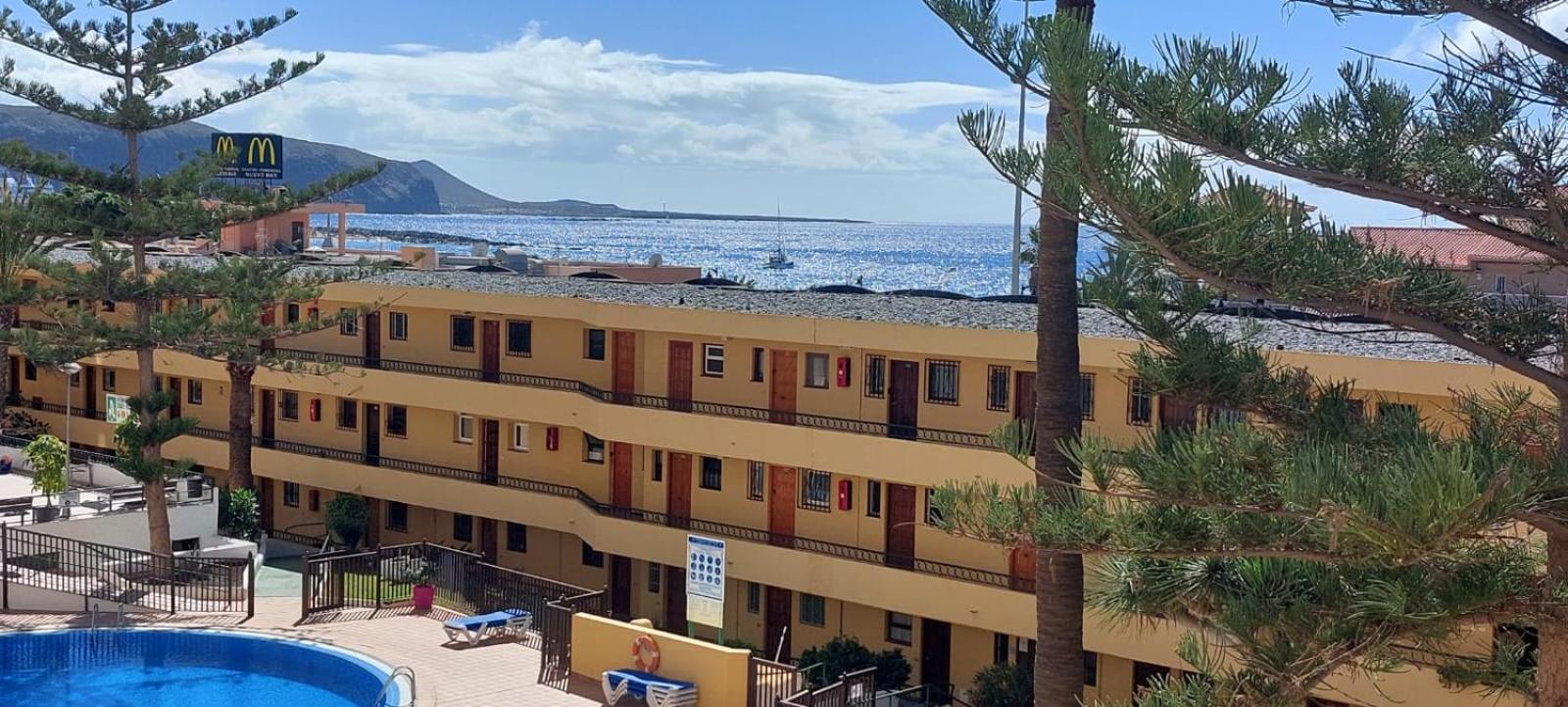 Firstline Apartment Los Cristianos 阿罗纳 外观 照片